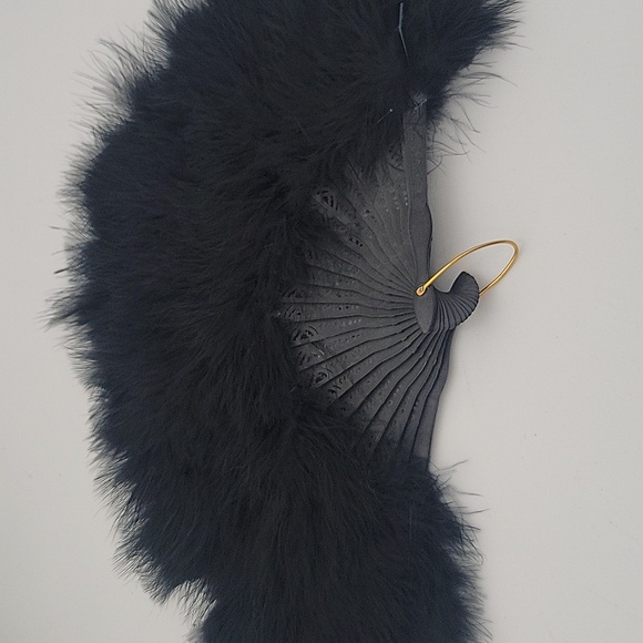 Black Maribou Feather Fan - Picture 6 of 9